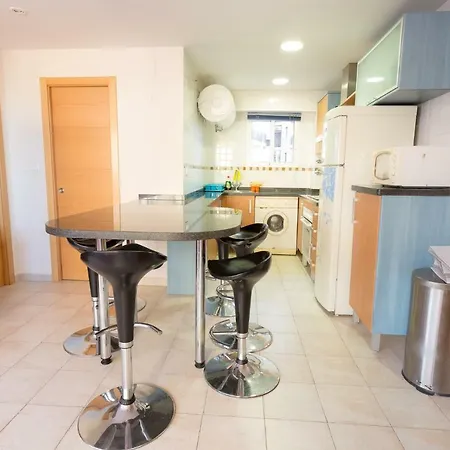 Regina Maris With Swimming Pool Apartament